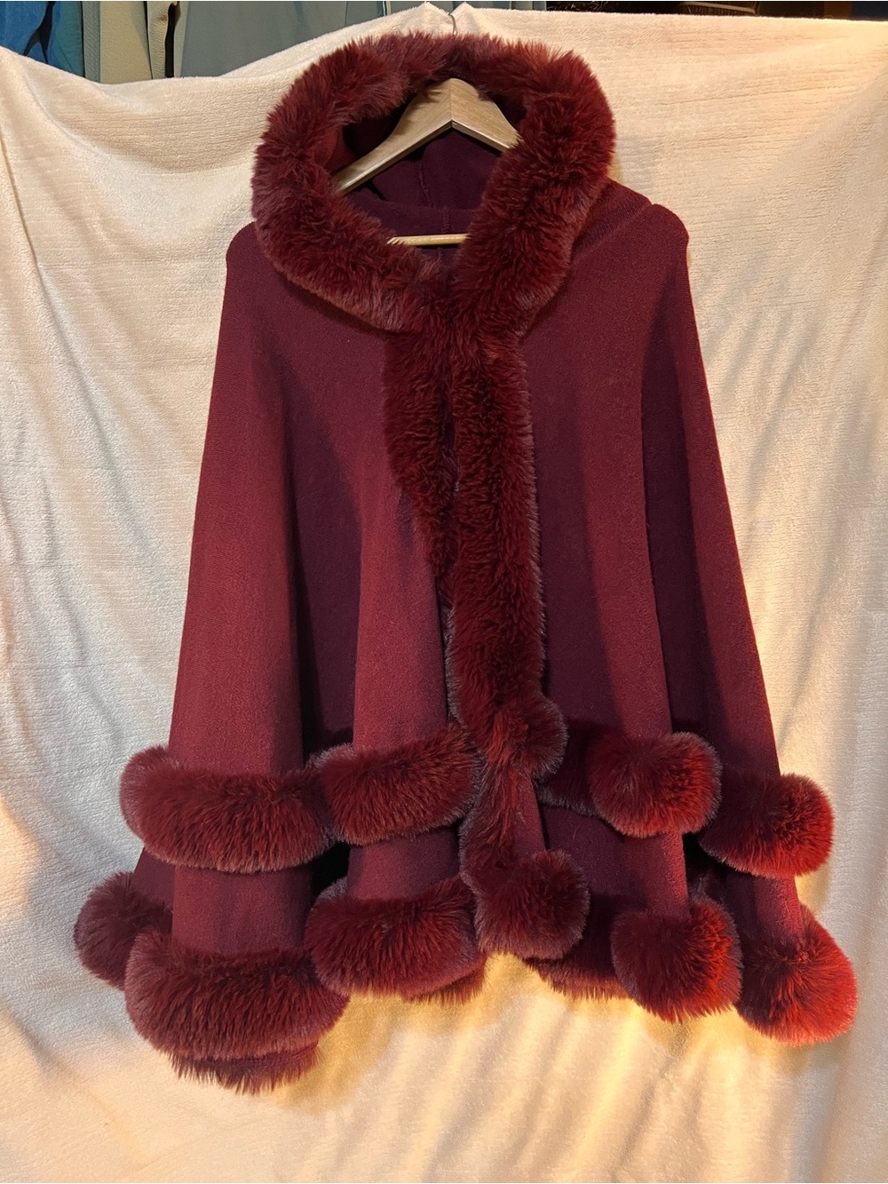 Wine Red Faux Fur Hooded Cape Poncho Gothic Romantic 2X